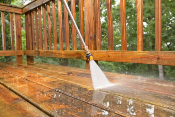 Best Pool Deck Cleaning  in West Hills, PA